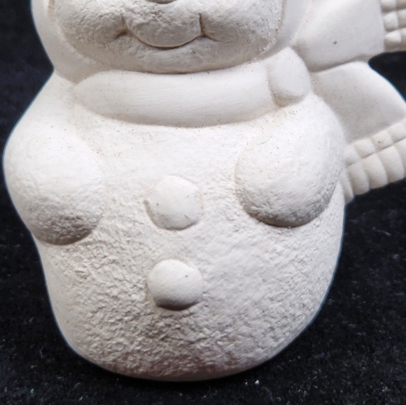 Cute Little 3 3/4" Tall Ready To Paint Ceramic Bisque Snowman With Hat and Scarf - Picture 4 of 10